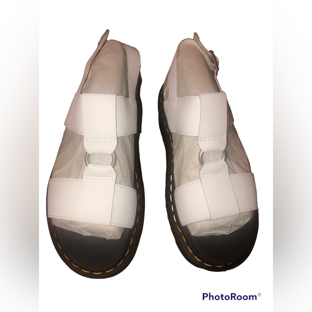Dr. Martens × FRANCIS LEATHER STRAP SANDALS - Picture 6 of 13